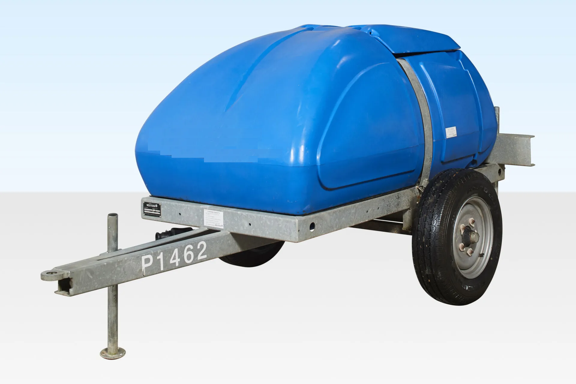 Site-Towable-Water-Bowser-1.png Site Towable Water Bowser - Image 1